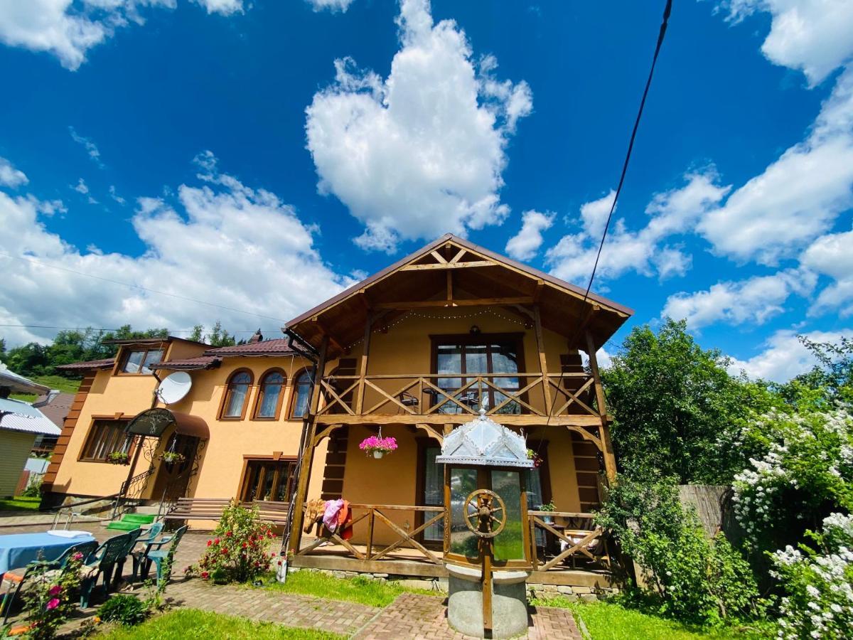 Penzion Rodynnyi Zatyshok Verchovyna Exteriér fotografie