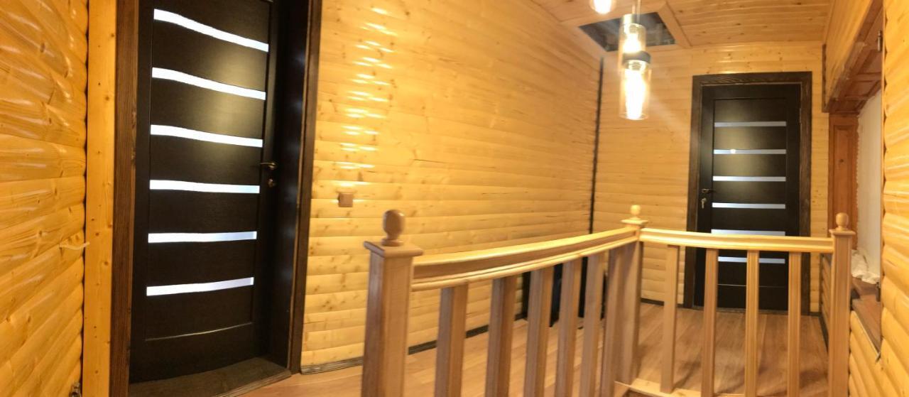 Penzion Rodynnyi Zatyshok Verchovyna Exteriér fotografie